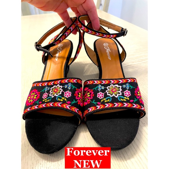 Forever 21 Shoes - Forever Black Embroidered Wedge Shoe Sz 8.5